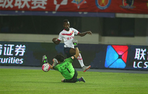 深圳佳兆业遭遇客场不敌，积分缩水