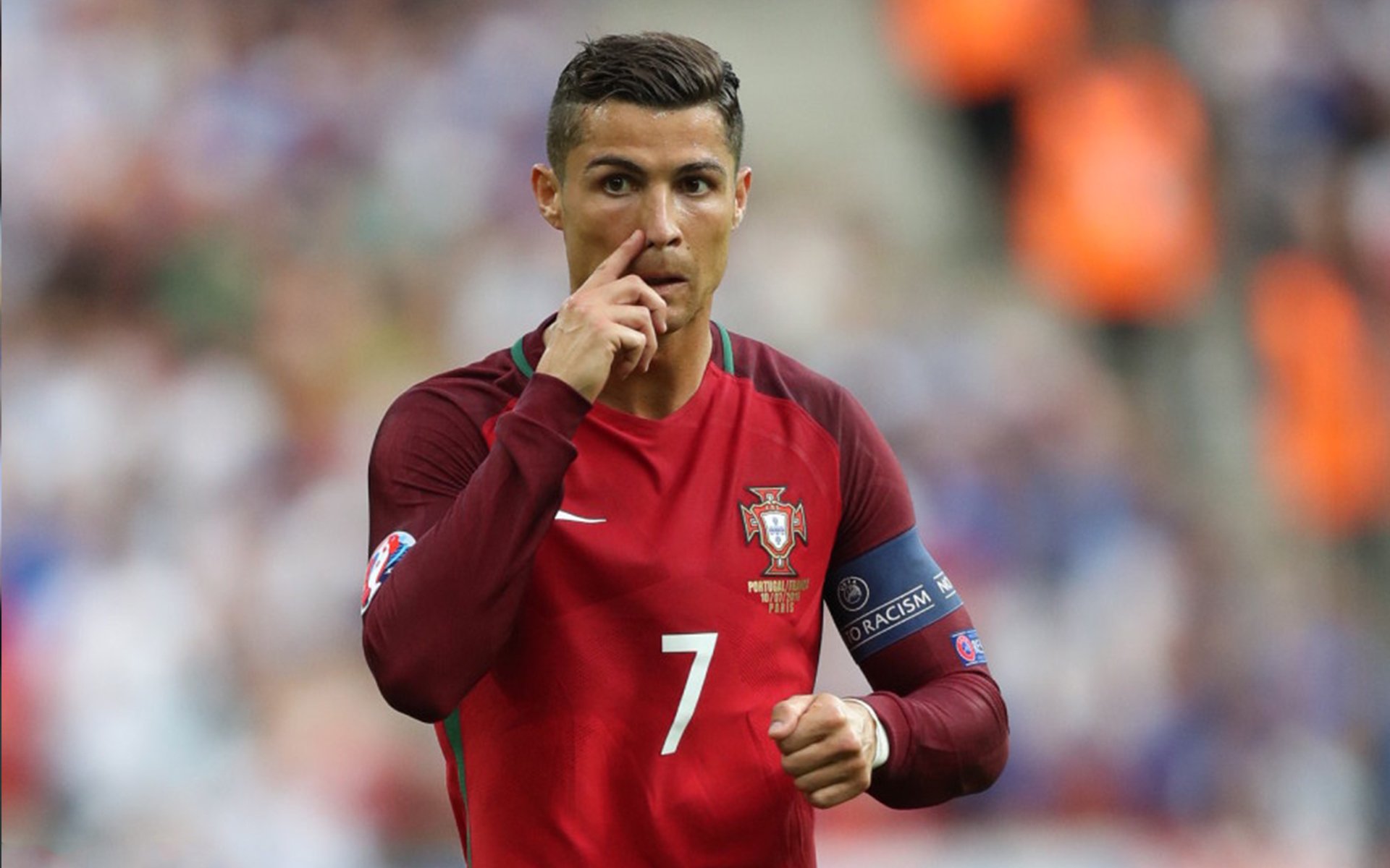 IM体育App下载-卢卡库用实力击碎质疑，韩国式团队足球如何击溃巴萨神话