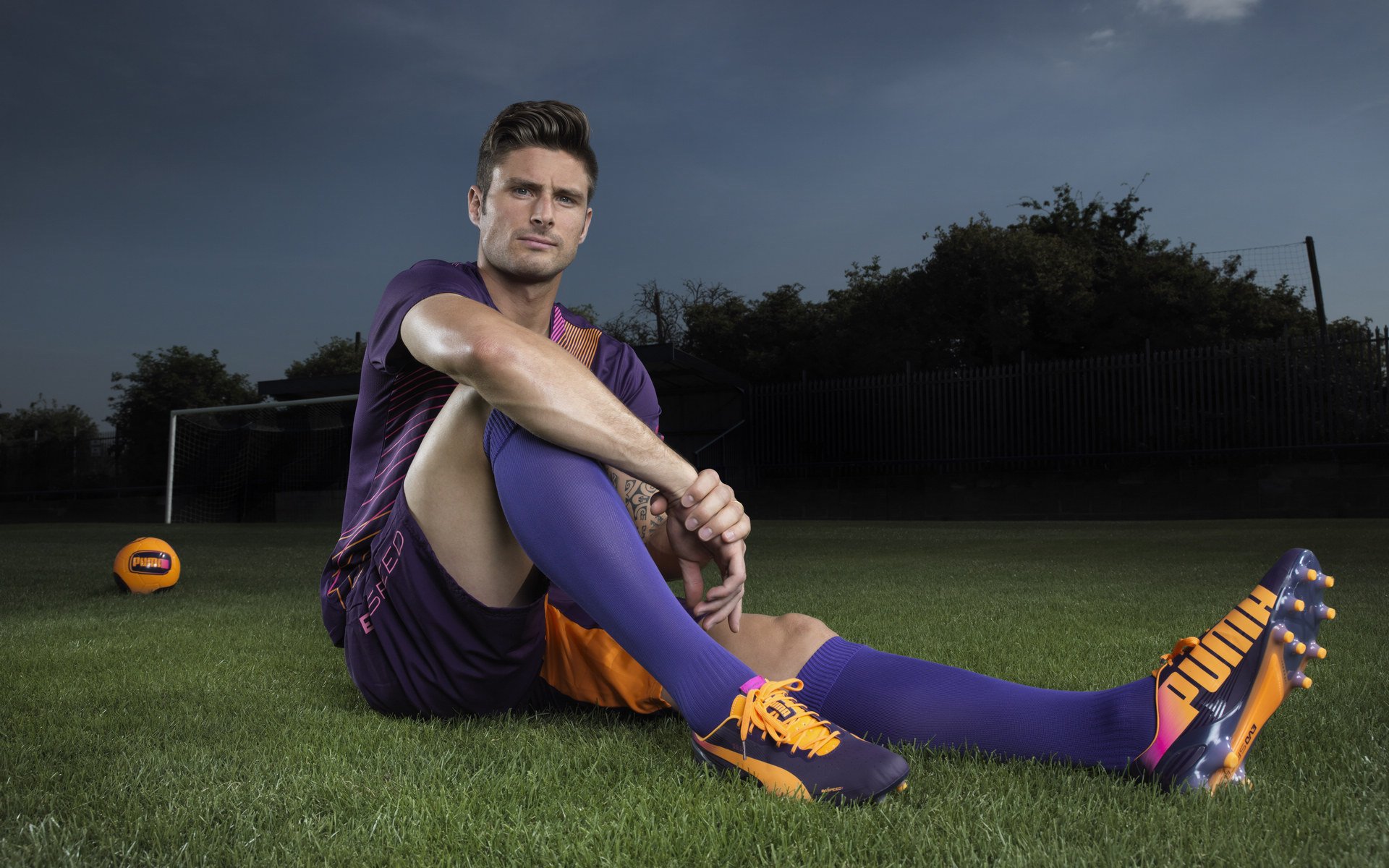 IM体育官方平台-温网碾压美网，纳达尔扛起全队的时代印记