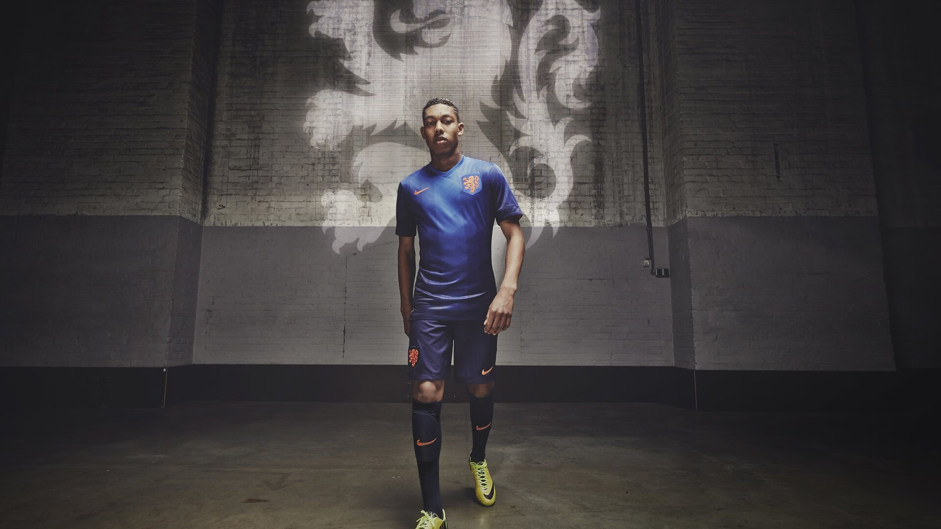 舞台越大，C罗越强，从哥斯达黎加足球看中国足球的差距